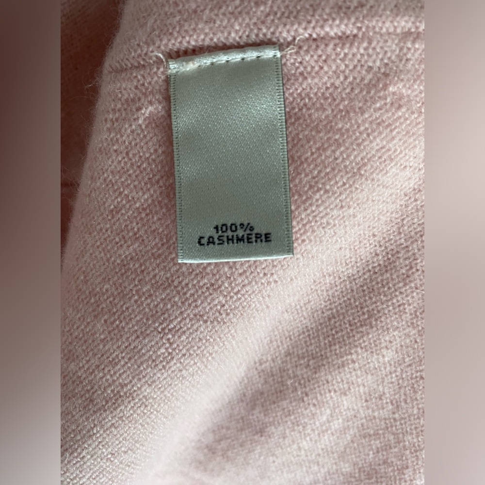Neiman Marcus cashmere tunic/dress size M fantastic condition,ready to share. - Picture 12 of 14